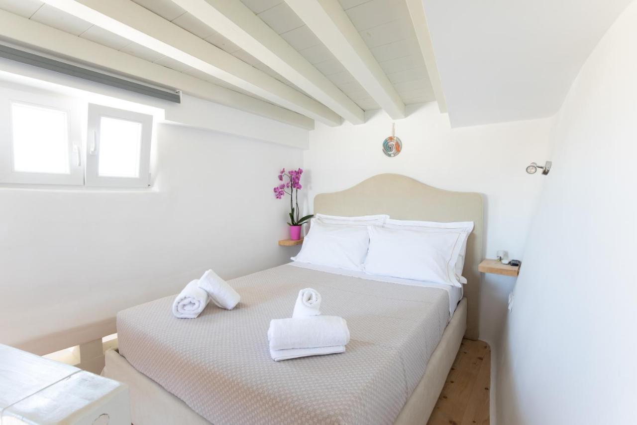 Crystal Suites Mykonos Town Exterior photo