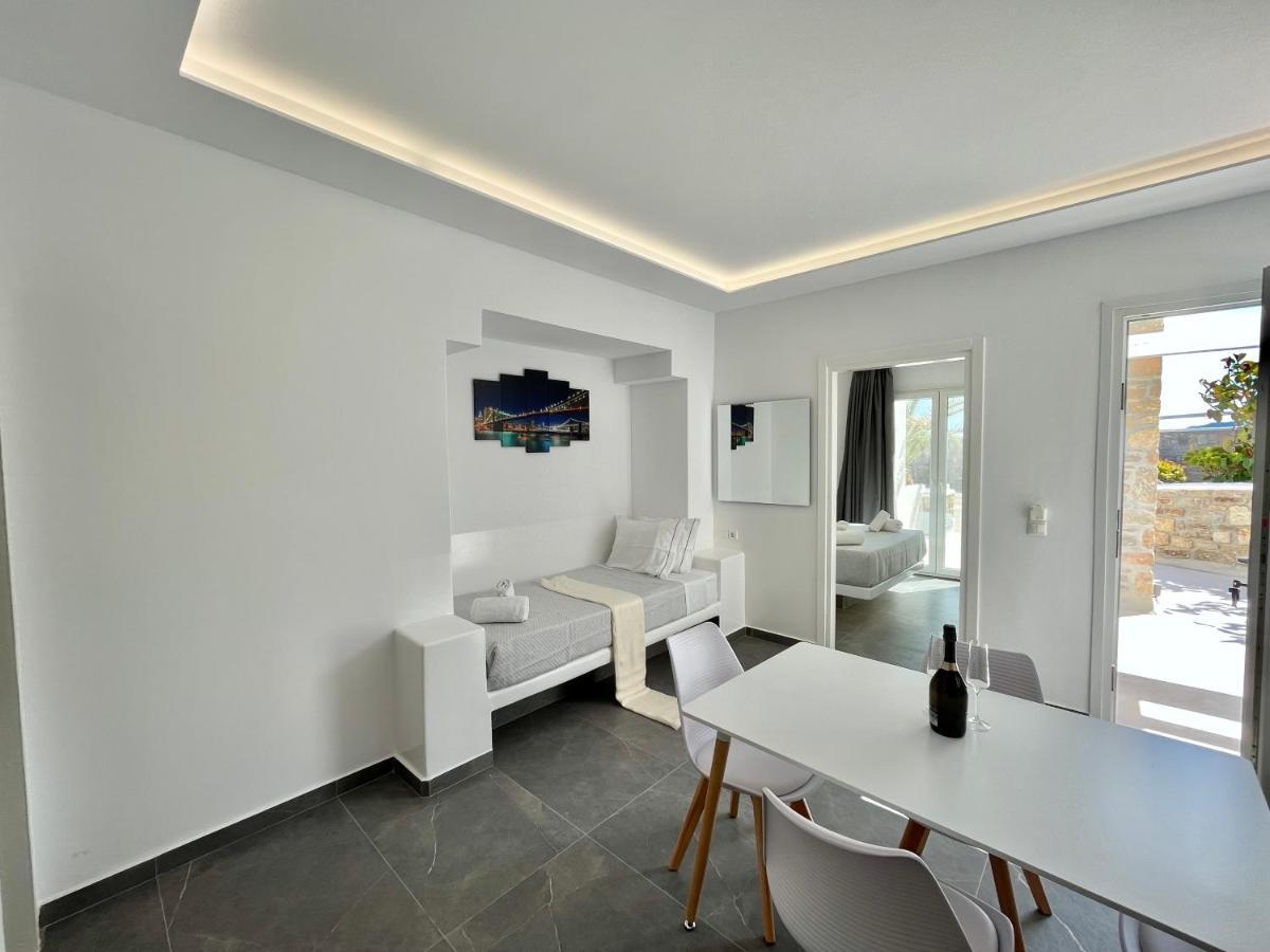 Crystal Suites Mykonos Town Exterior photo